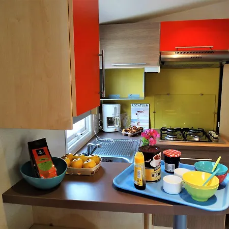 Campsite Camping Sunissim La Masia By Locatour Blanes