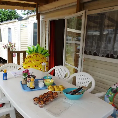 Camping Sunissim La Masia By Locatour Blanes